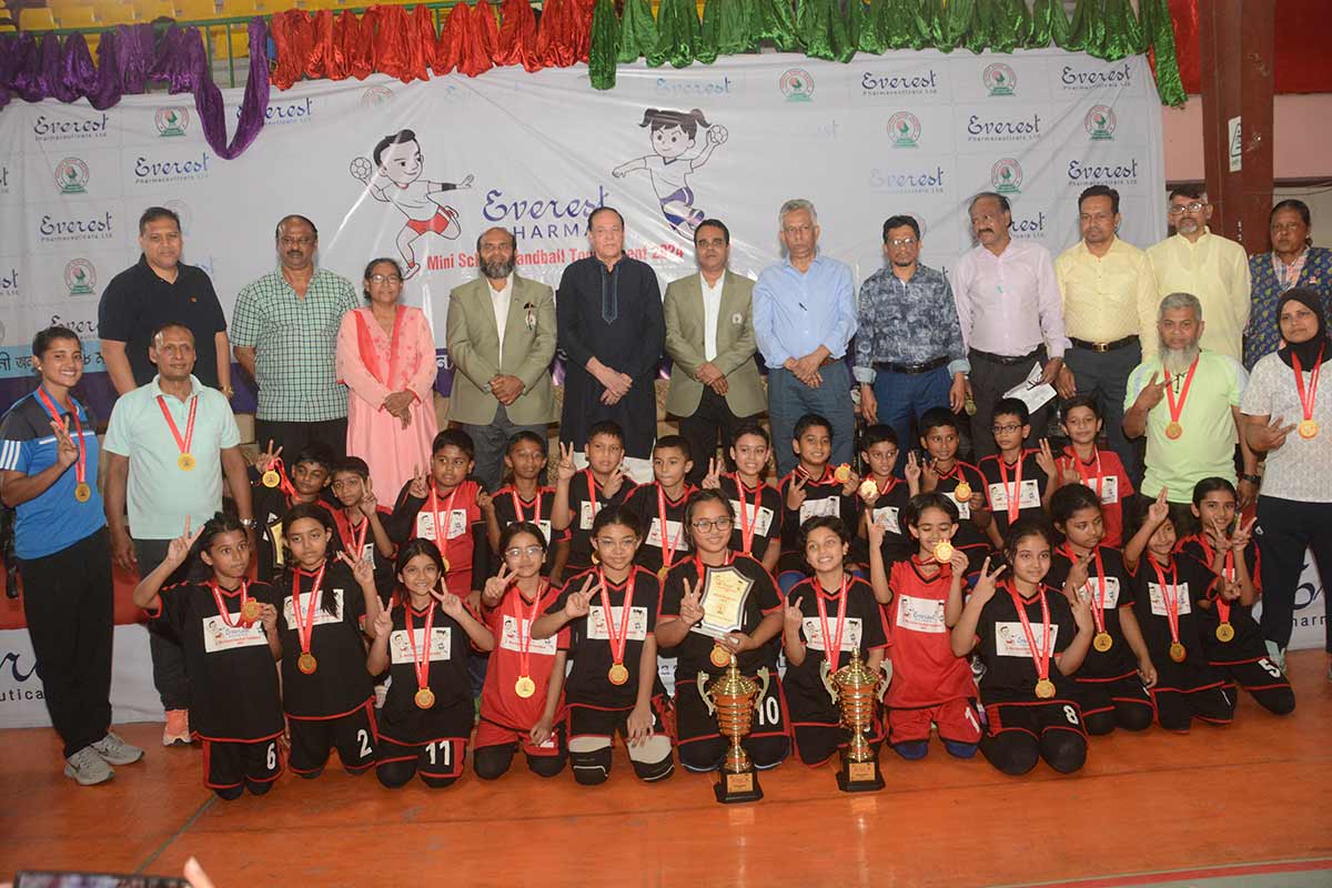Everest Pharma Mini School Handball Tournament 2024 - Champion Team Boys and Girls